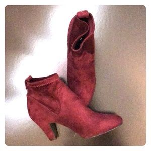 BCBG Ankle Booties | Size 9.5 | Color: Maroon